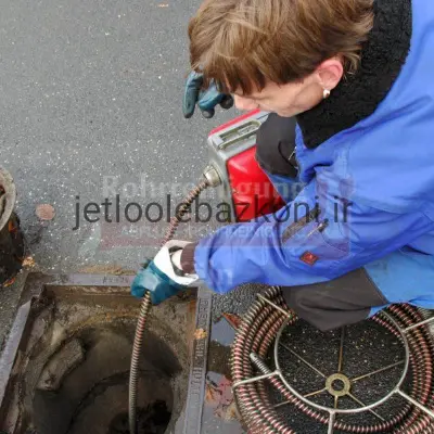 لوله بازکنی در بلوار کشاورز تهران با رعایت پروتکل های بهداشتی